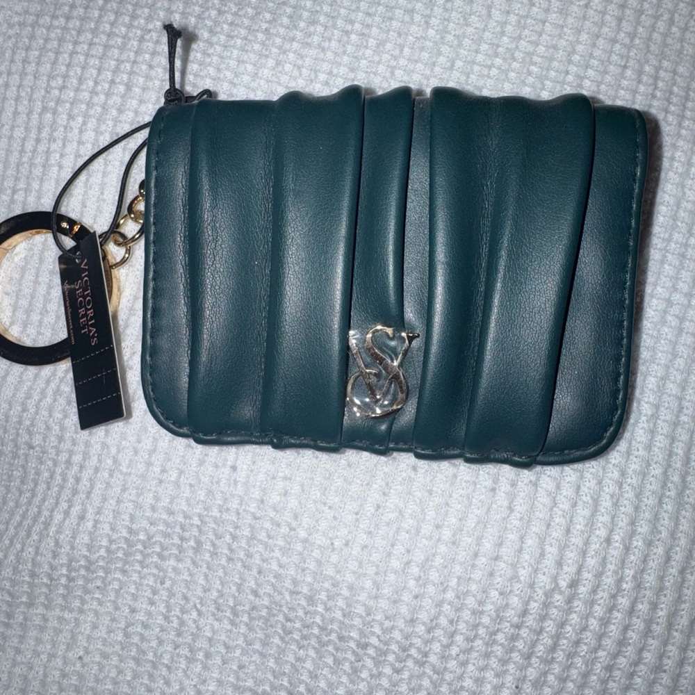 🆕Victoria's Secret Teal Wallet with Gold Logo🆕